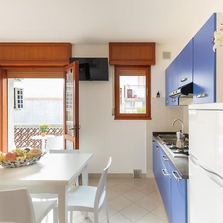Villa Alpi Lignano Sabbiadoro Exterior foto